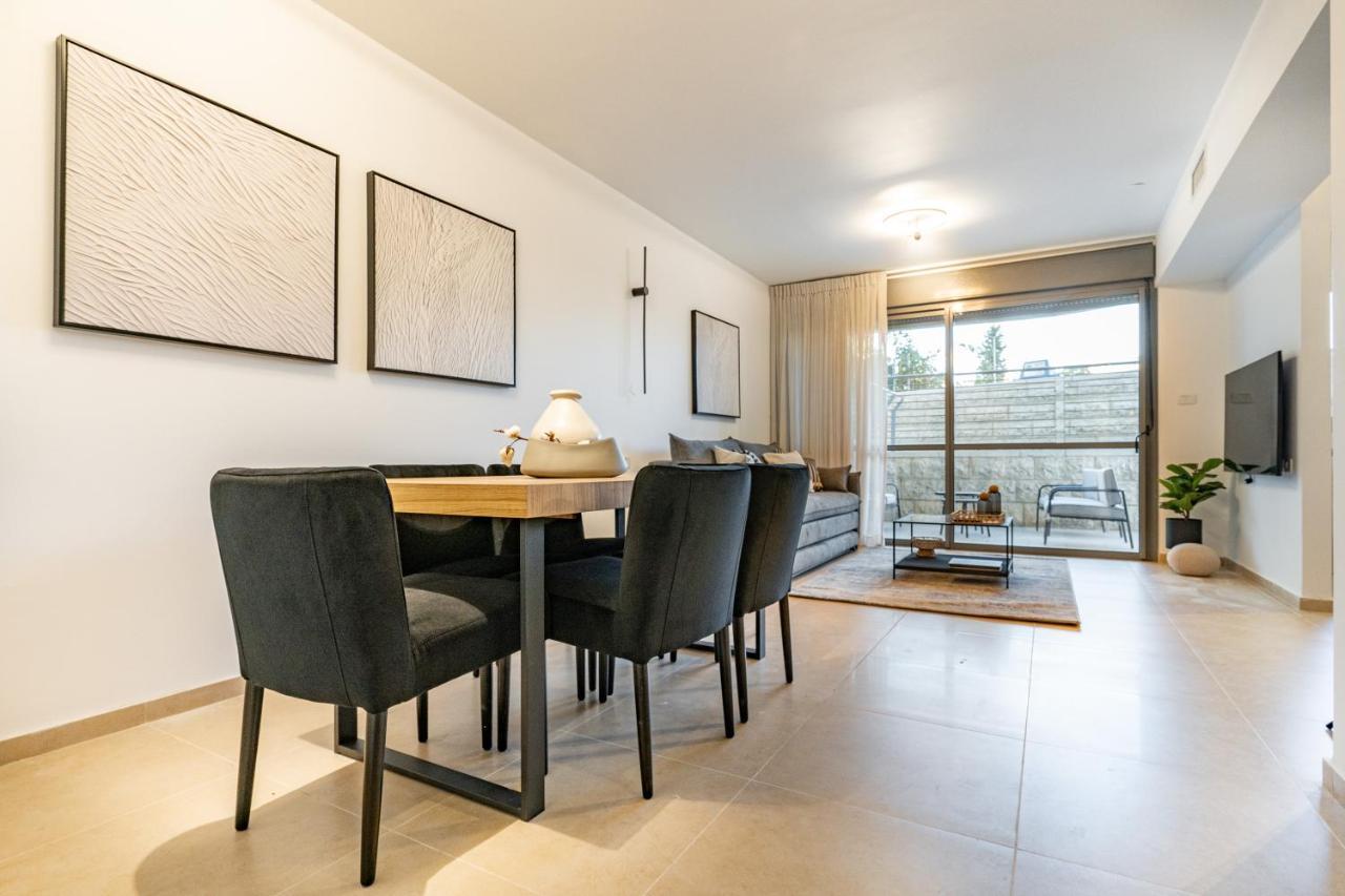 Deluxe 3 Bedrooms Flat In Residential Area Jerusalem Exterior photo
