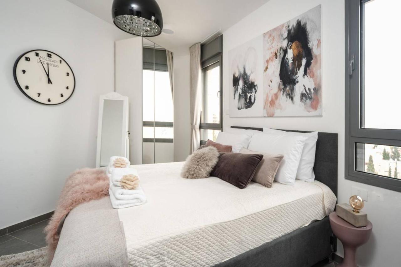 Deluxe 3 Bedrooms Flat In Residential Area Jerusalem Exterior photo