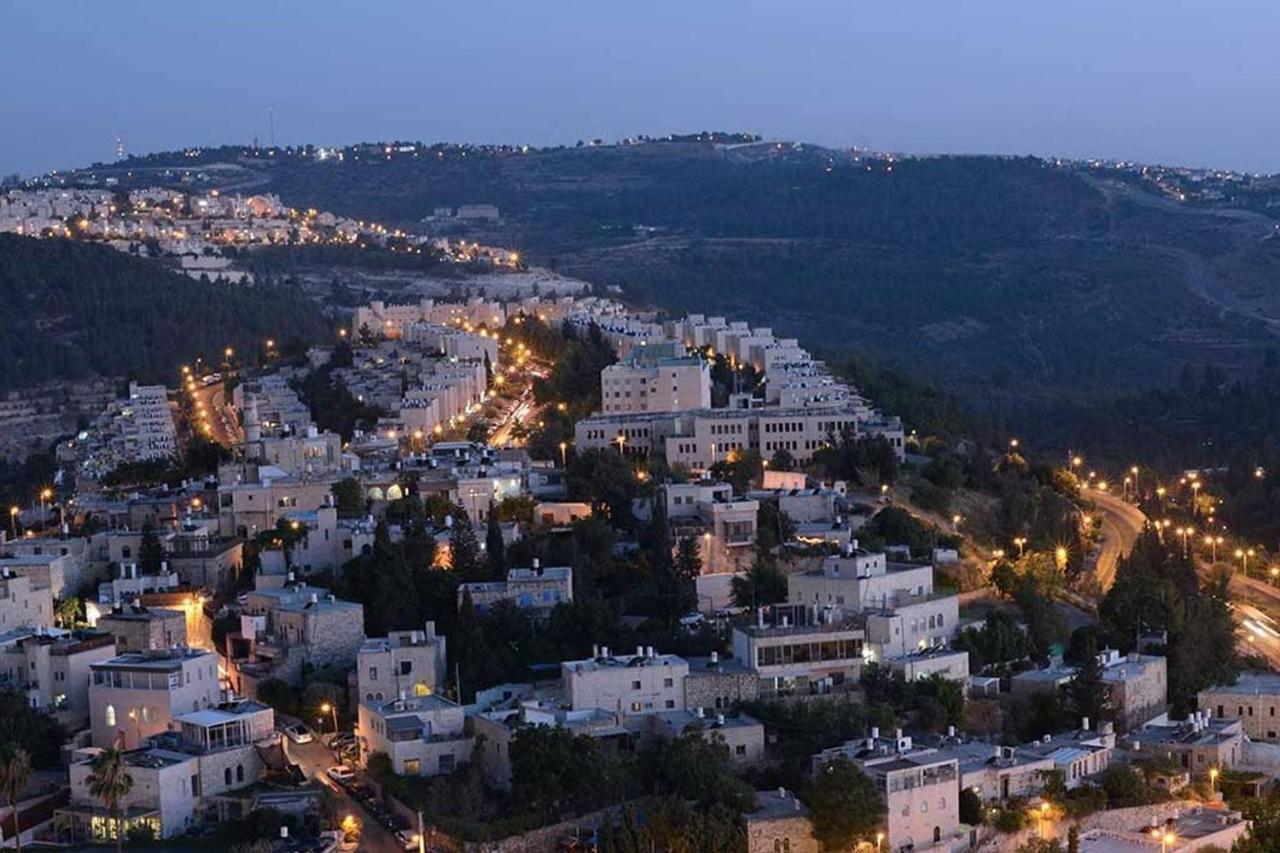 Deluxe 3 Bedrooms Flat In Residential Area Jerusalem Exterior photo